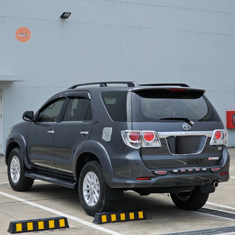 Toyota Fortuner 2013 1 Cầu Số Tự Động - Zin Đẹp, Giá Hấp Dẫn 439 Triệu